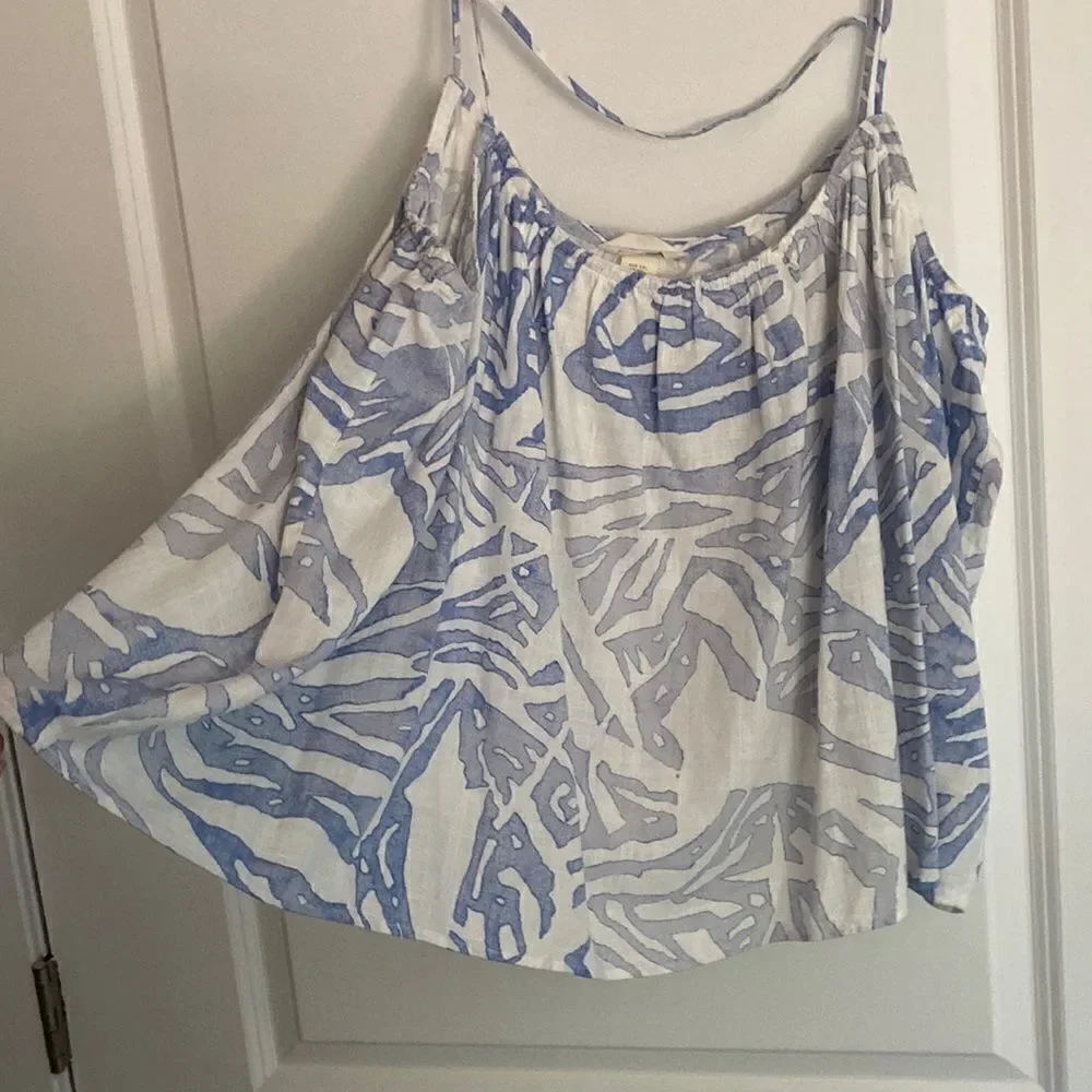 H&M Flowy Tank Top - Picture 2 of 6